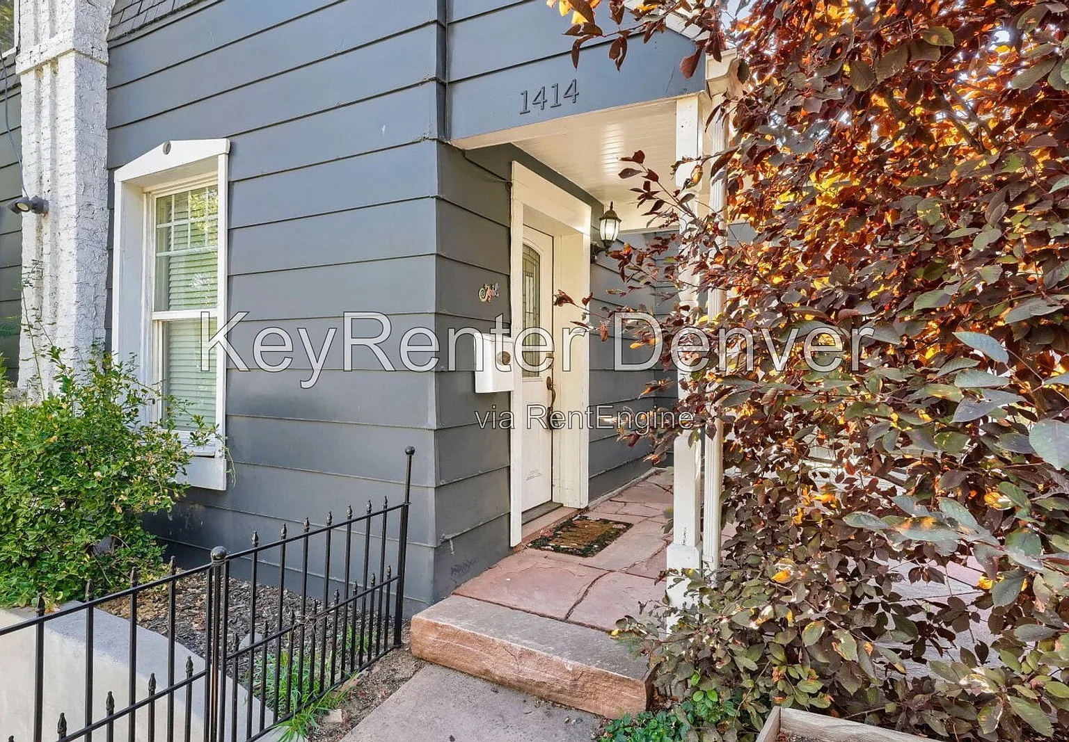 2 bed, 2.0 bath, 1362 sqft, $3,300 — Photo 3