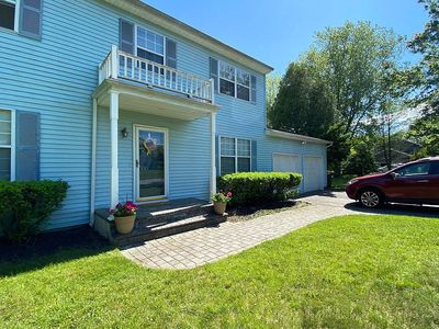 2 Concord Rd, Manorville, NY, 11949