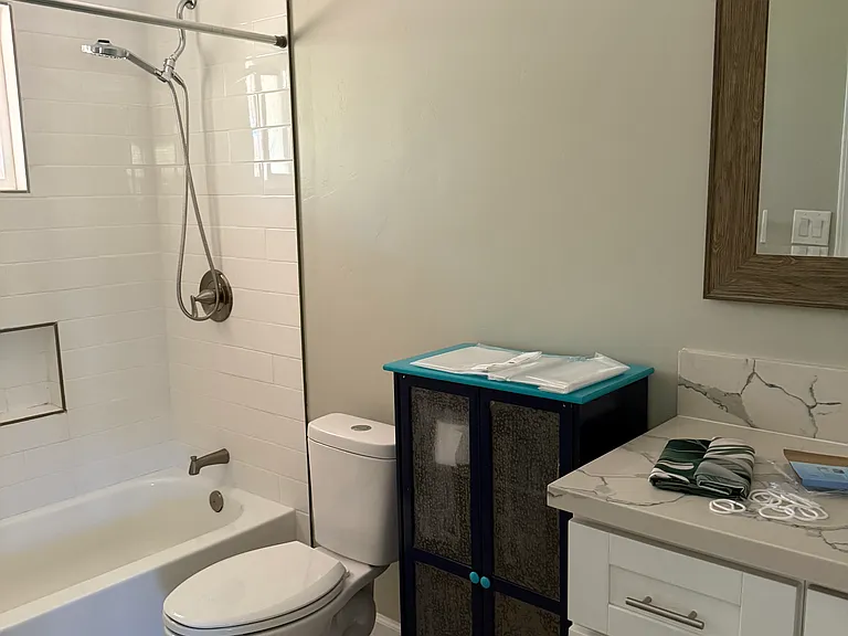 1221 Phillips St #1 — Photo 12