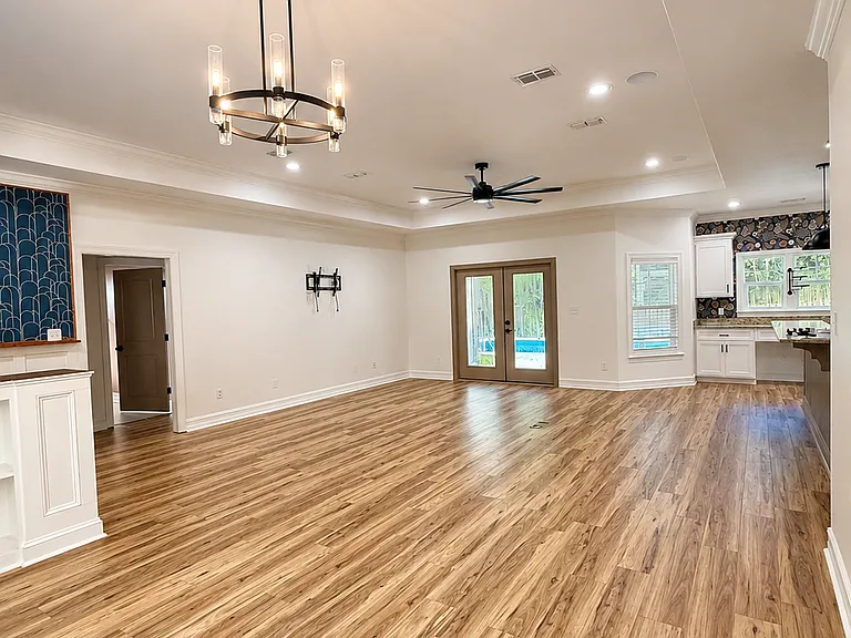 212 Nandina Way — Photo 6