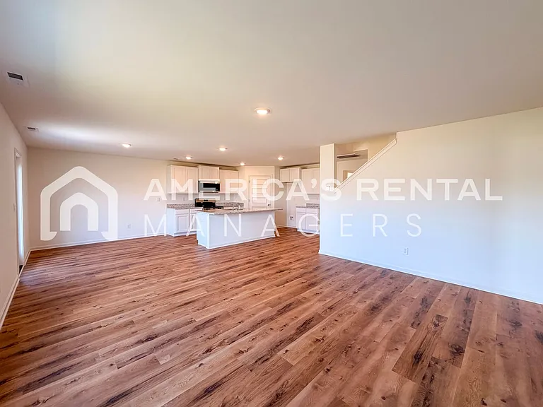 377 Koslin Loop — Photo 18