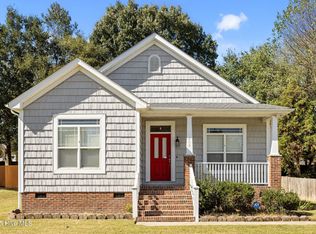 209 McCarthy Dr, Clayton, NC 27520