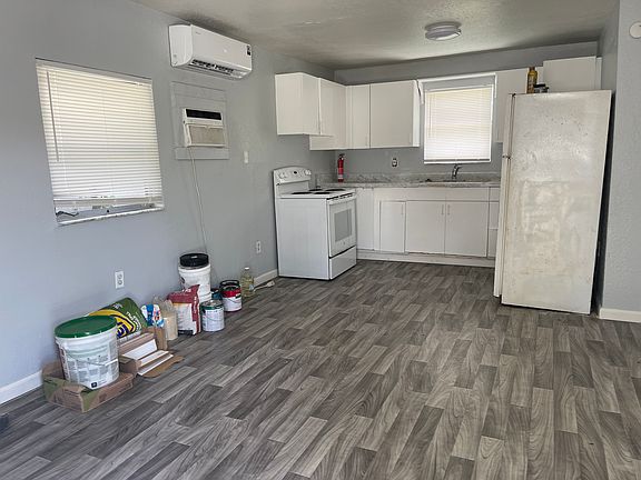 5th image of 5475 42nd St N APT 5