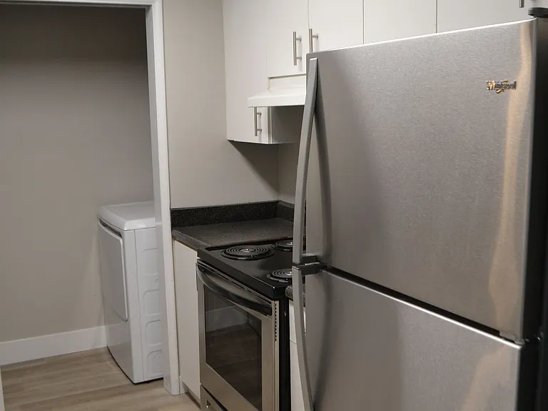 Elliott Pointe — Photo 20