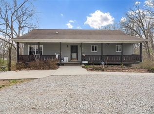 21537 Crystal Blvd, Brighton, IL 62012