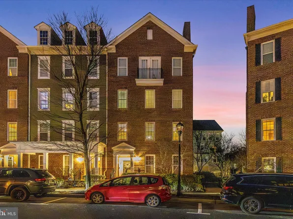 11233 Chase St #87, Fulton, MD 20759