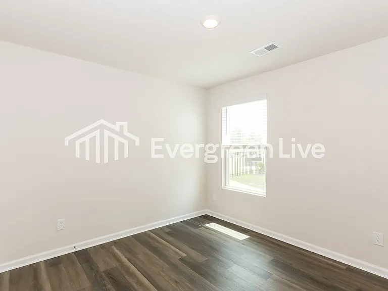 1190 Ridgeford Dr — Photo 12