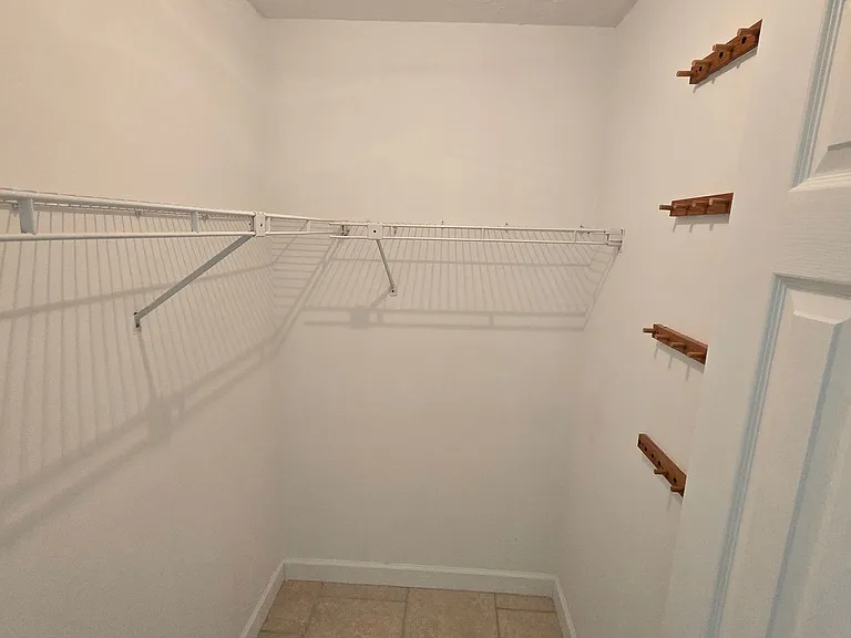 4705 Violet Ave — Photo 14