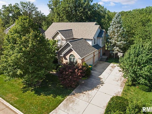 2nd image of 1337 Woodland Trl