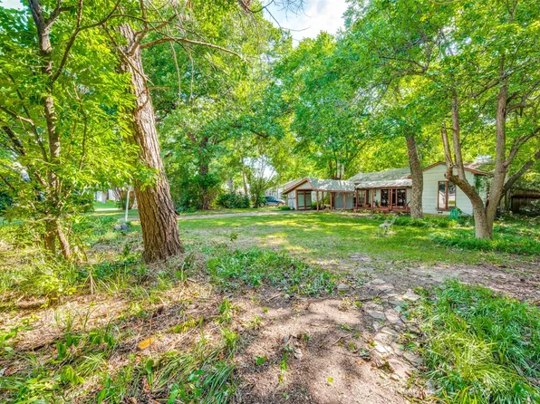 9438 Erie Ct, Dallas, TX 75218