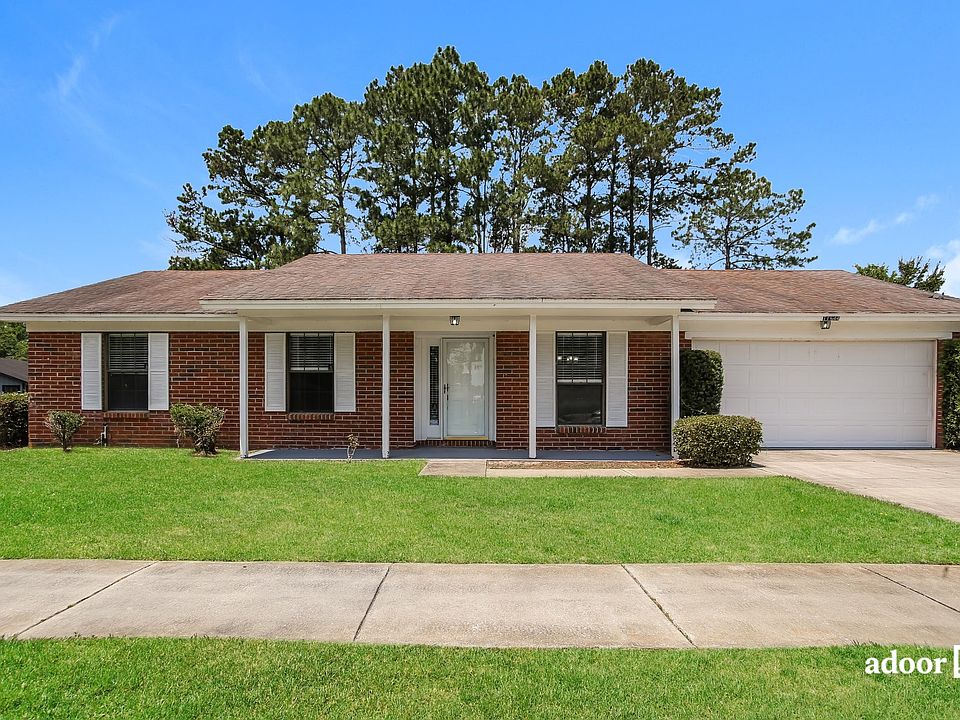 1st image of 11644 Carondelet Ln