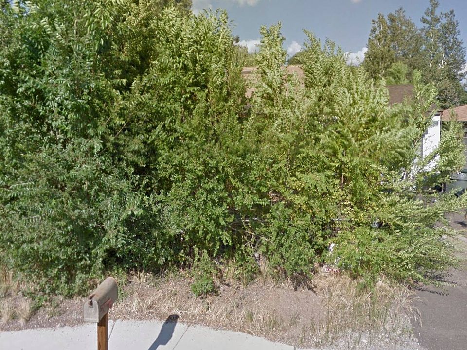 1st image of 2808 N 1st St