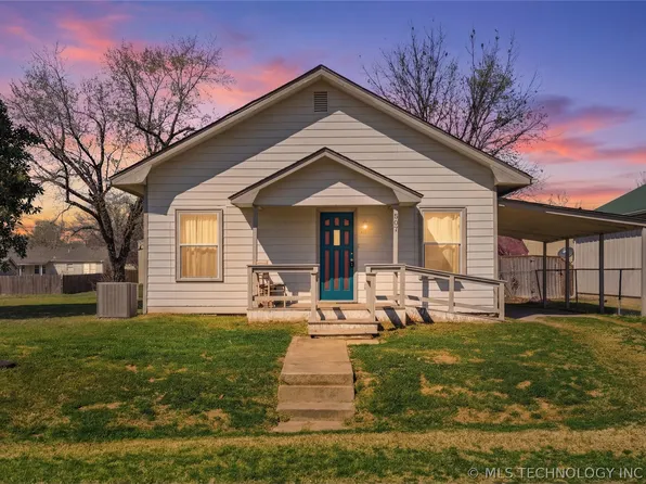 307 E 3rd St, Beggs, OK 74421