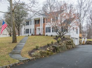 20 Morey Ln, Randolph, NJ 07869