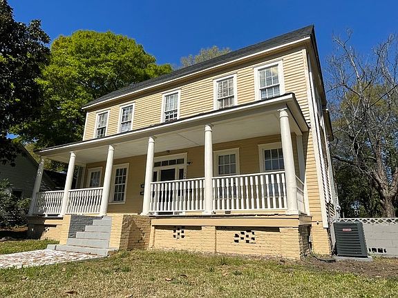 2nd image of 1345 Glover St