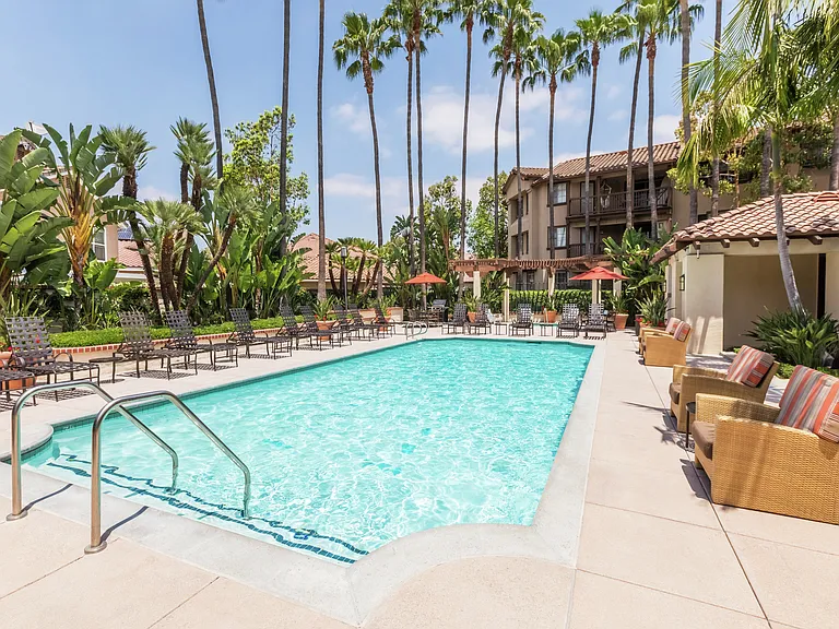 Rancho Mariposa Apartment Homes — Photo 18