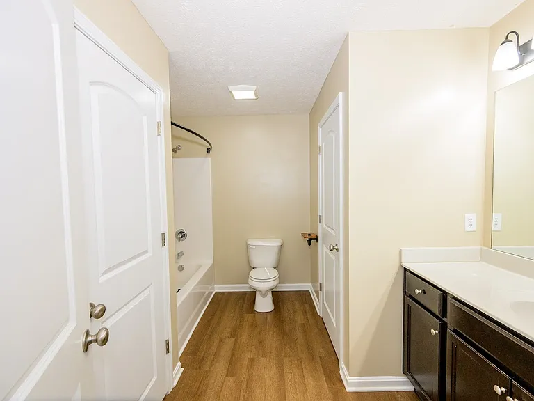 102 Teaberry Ct — Photo 10