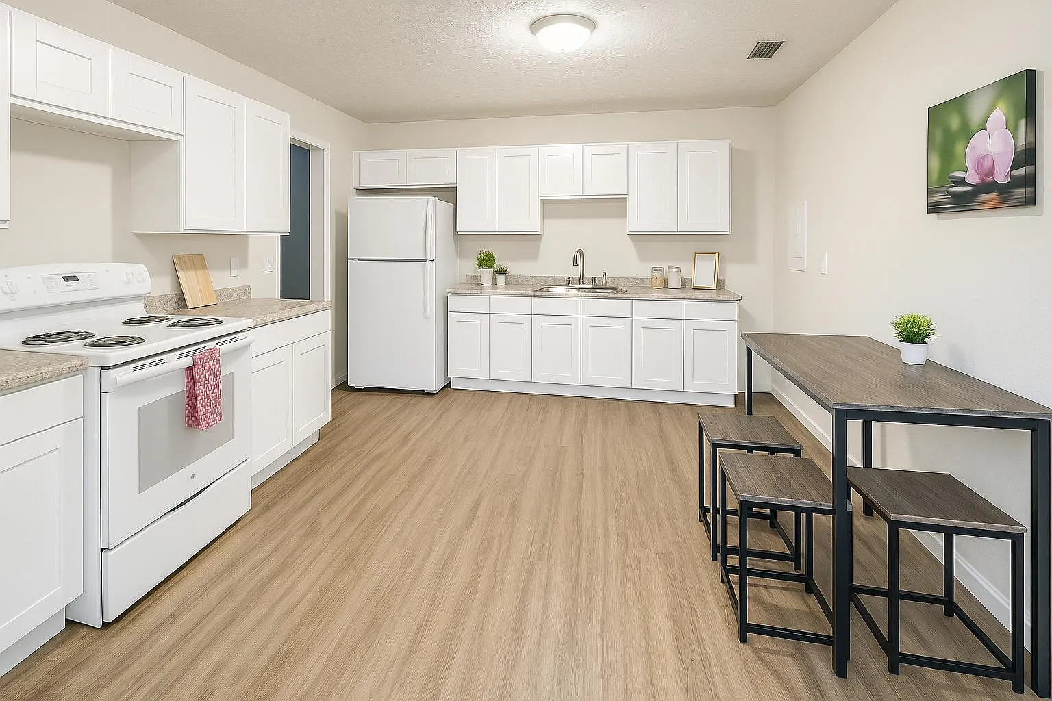 4 bed, 4.0 bath, 2068 sqft, $607 — Photo 3