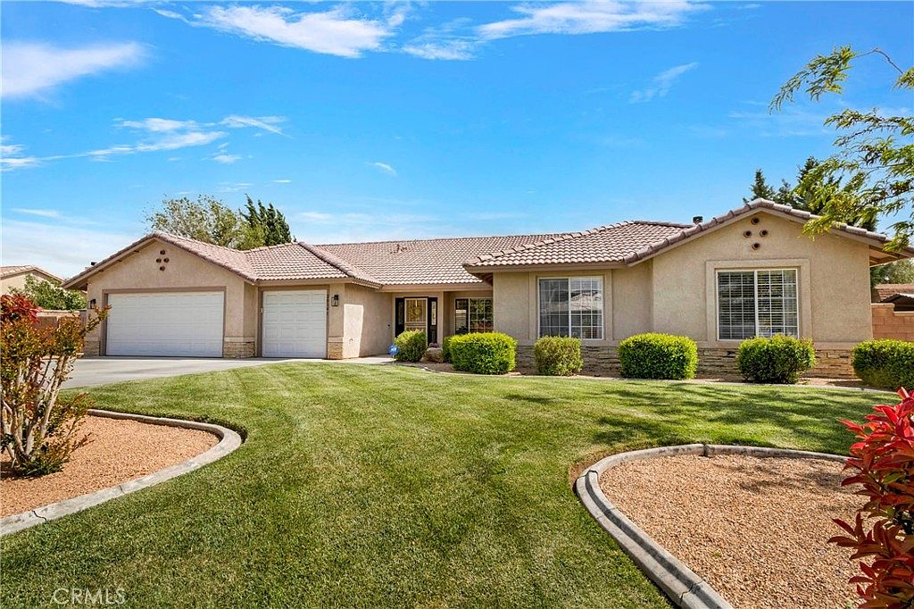 20341 Majestic Dr, Apple Valley, CA 92308 Zillow