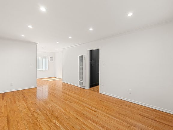 2nd image of 1233 N Harper Ave APT 2
