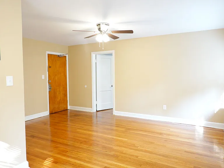 8311 Garland Ave — Photo 7