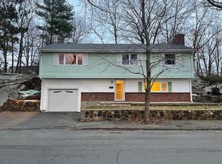 20 S View Rd, Lynn, MA 01904