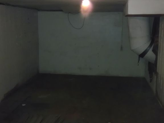 5th image of 2346 Jefferson Ave