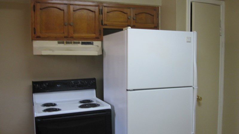 2nd image of 214 Merida St APT 3