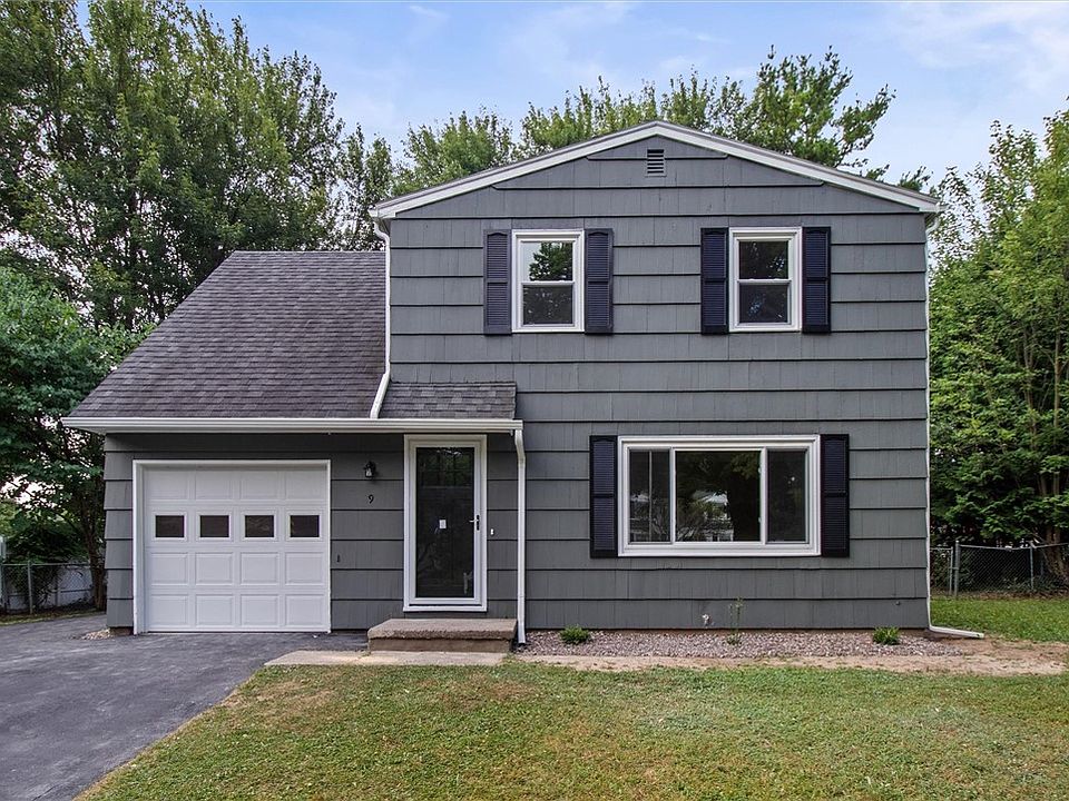 1st image of 9 Dorset Dr