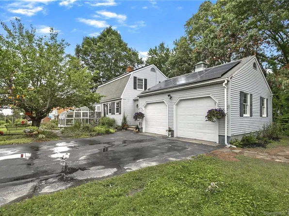 84 Robertson Avenue, Killingly, CT 06239