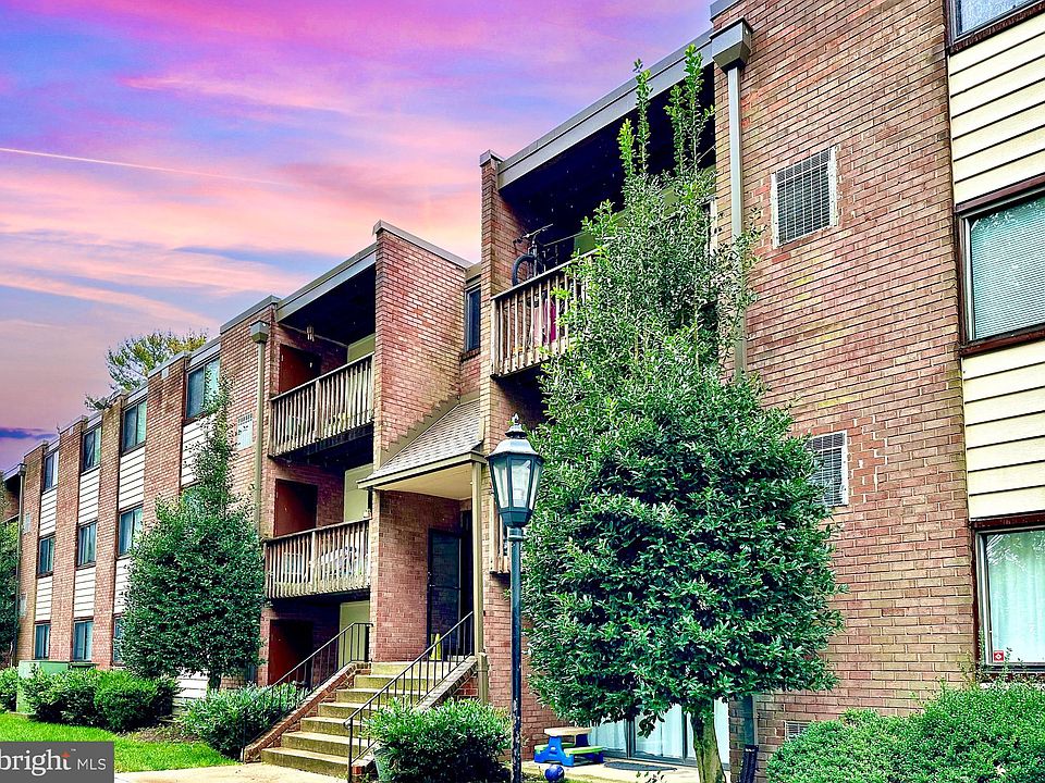 1st image of 10723 West Dr APT 203