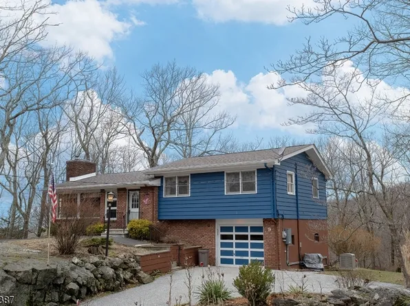 9 Deer Run, Byram Twp., NJ 07821