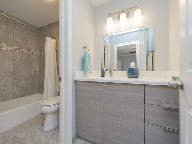 2818 Westwood Ave — Photo 24