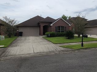 2011 Hunters Ridge Dr, Baton Rouge, LA 70816