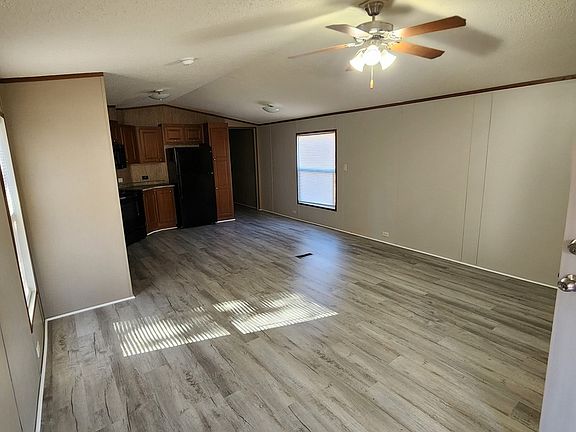 5th image of 704 Stoney Creek Dr #57