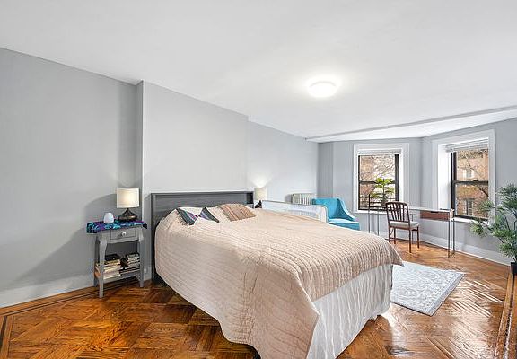 4th image of 284 Clifton Pl #3