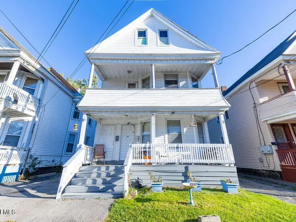 34 Robinson Street, Schenectady, NY 12304