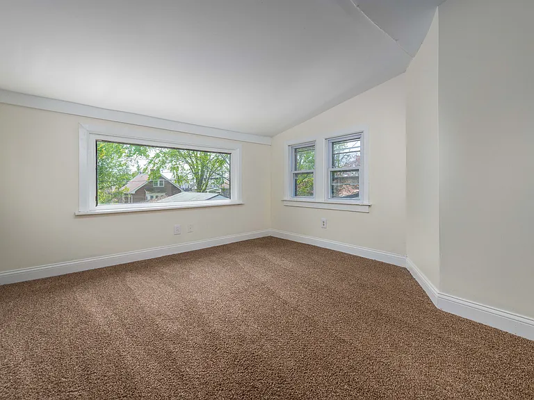 13302 Melzer Ave — Photo 11
