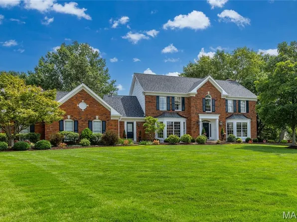 1803 Autumn Glen Ct, Chesterfield, MO 63017