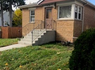 3704 East Ave, Berwyn, IL 60402