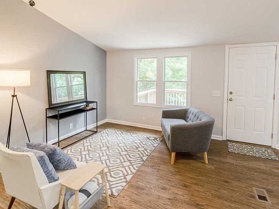 2nd image of 7780 Rocky Comfort Ln