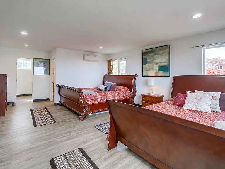 7788 Sierra Mar Dr — Photo 32