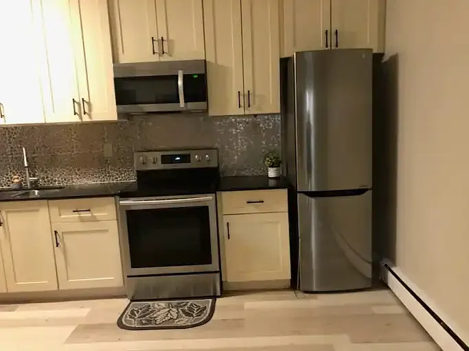 50 Hilda Ave #1A — Photo 6