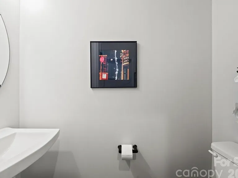 424 Catawba Ave — Photo 3