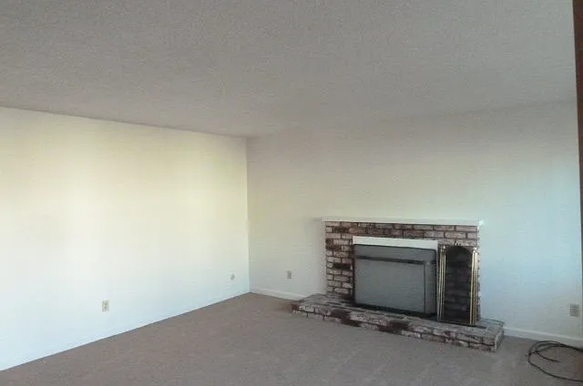 4564 Valley West Blvd — Photo 5