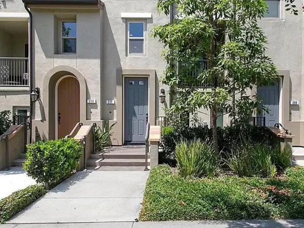 211 Native Spg, Irvine, CA 92618