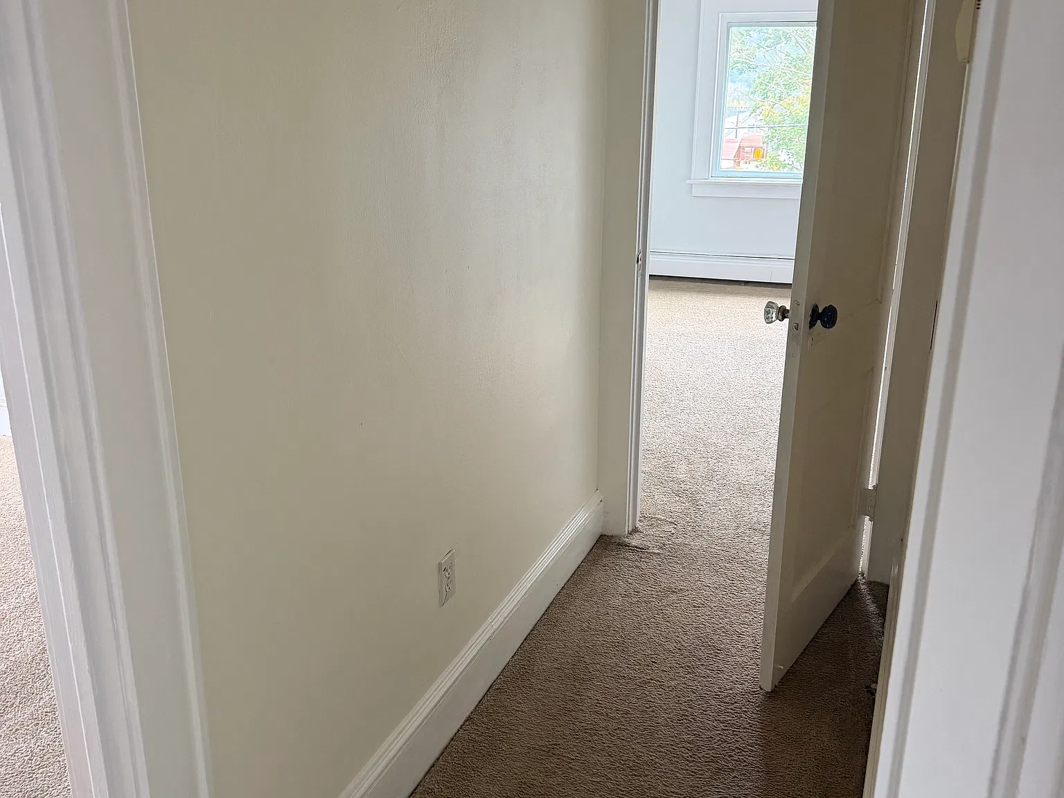 2 bed, $1,200 — Photo 3