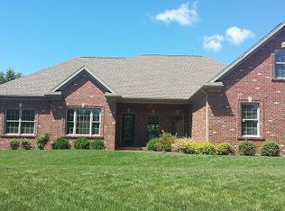 5877 Medinah Dr, Newburgh, IN 47630