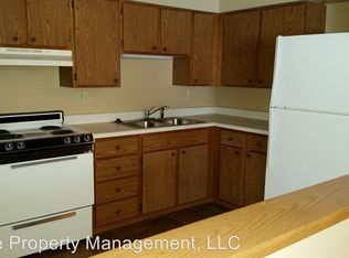 309 N 2nd Ave APT 1, Montrose, SD 57048