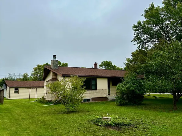 1731 3rd Ave E, Intl Falls, MN 56649